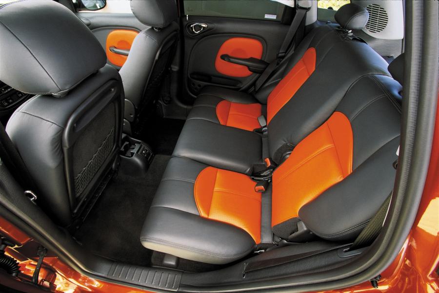 Интерьер Chrysler PT Cruiser 2001 года  (фото 104 из 141)